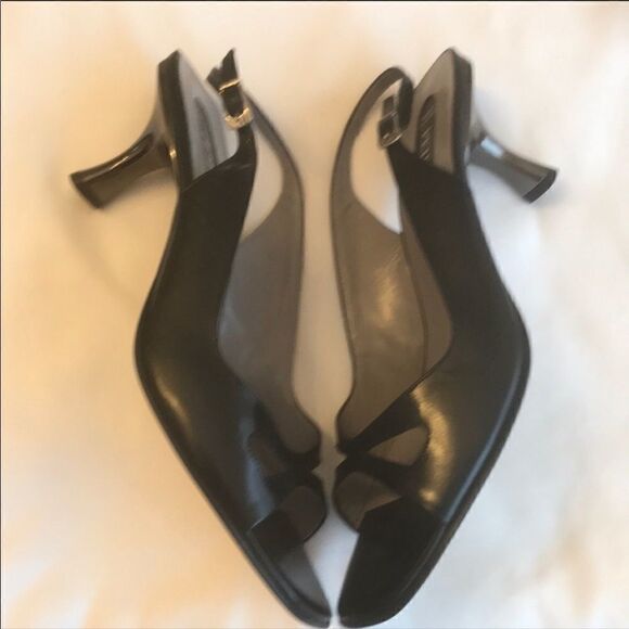 PETER KAISER NAVY LEATHER/PEWTER HEEL SAND… - Picture 4 of 8